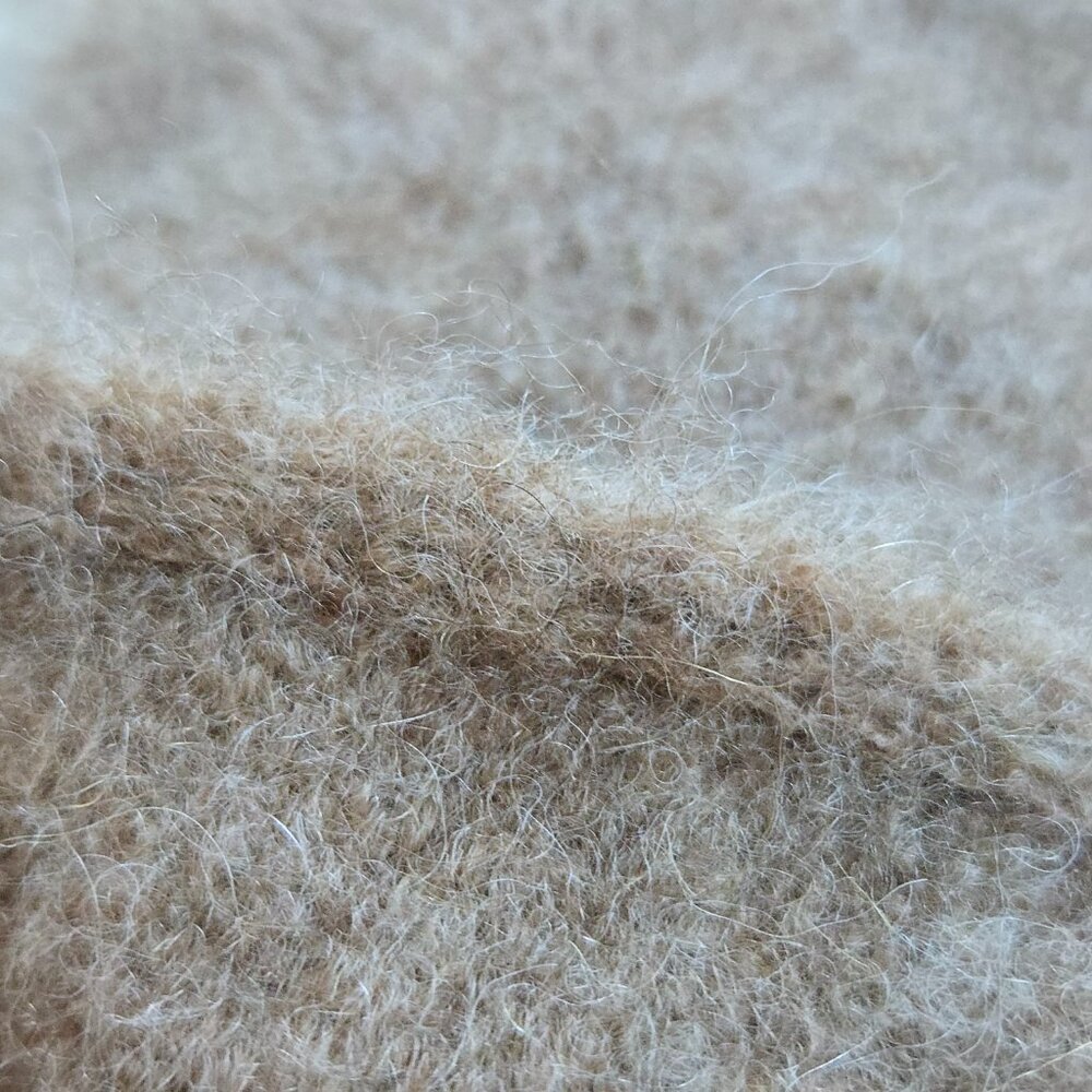 NWOT Sezane Marianne Baby Alpaca Camel Scarf Plush Fuzzy FIRM - Picture 6 of 16